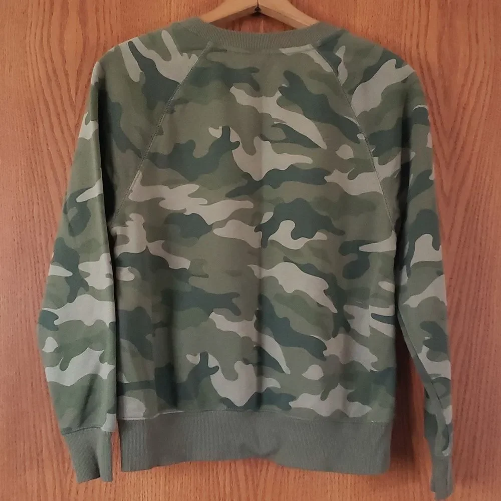 NWOT Old Navy Camo Camouflage Sweatshirt Sz XS